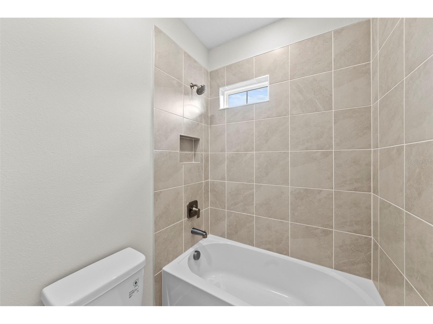 6244 29th Street N Saint Petersburg FL 33702 TB8405792 image34