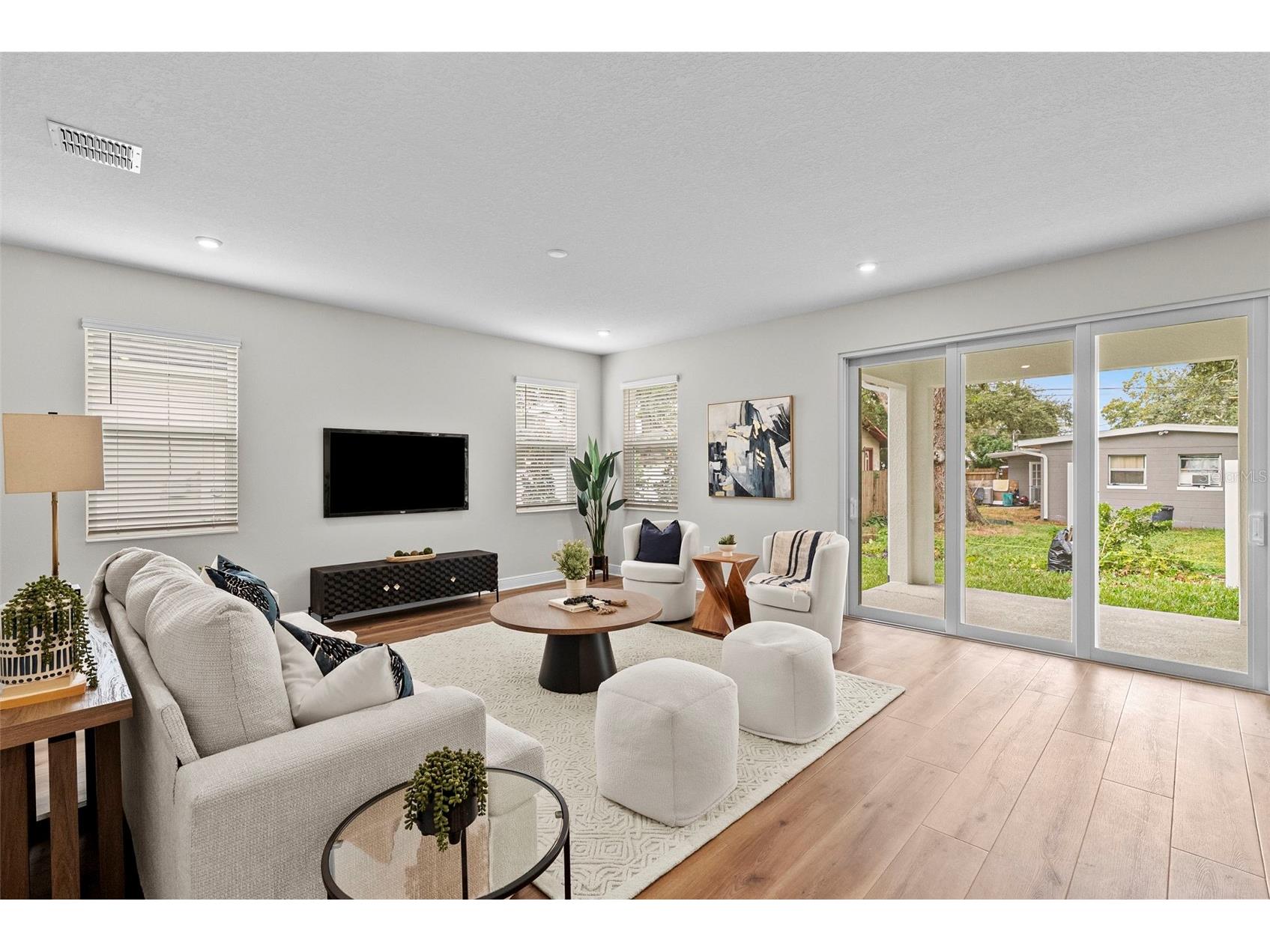 6244 29th Street N Saint Petersburg FL 33702 TB8405792 image4