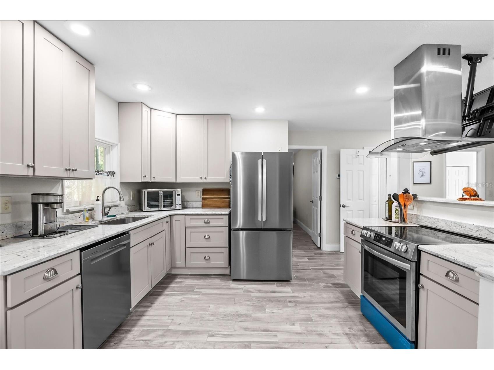 6244 Colony Circle Weeki Wachee FL 34607 - LITTLE SALT SPRING W7885877 image43