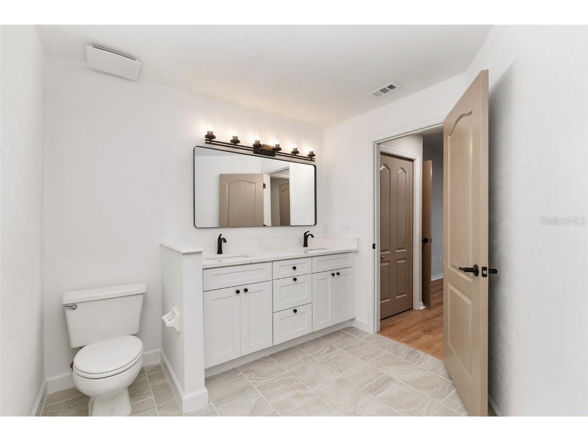 6245 NW 106th Place Alachua FL 32615 GC536065 image40