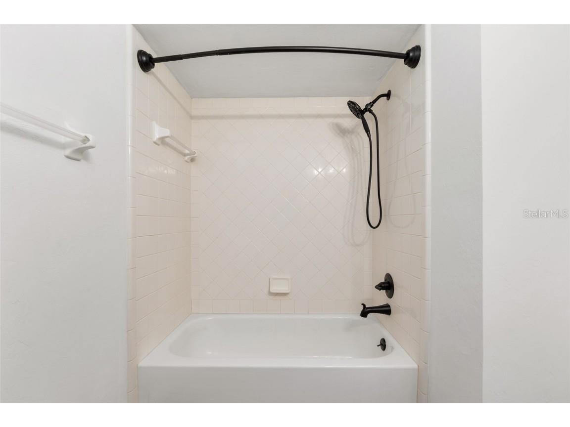 6245 NW 106th Place Alachua FL 32615 GC536065 image47