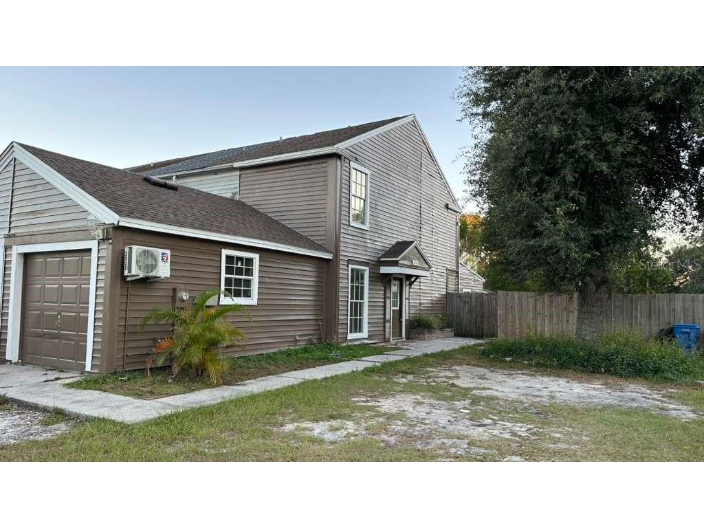 6246 Oak Cluster Circle Tampa FL 33634 TB8446683 image1