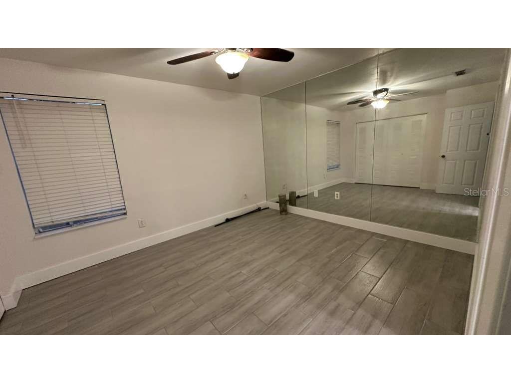 6246 Oak Cluster Circle Tampa FL 33634 TB8446683 image20