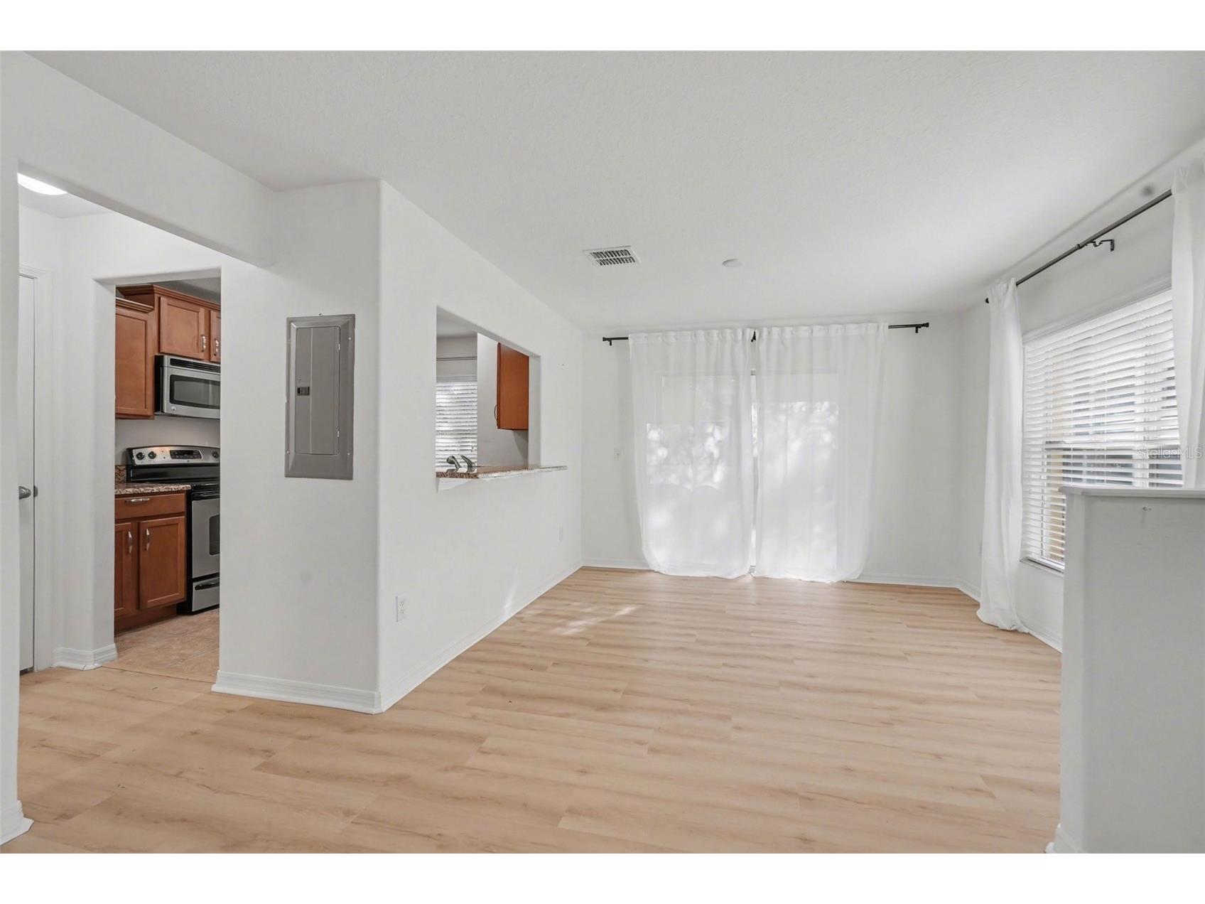 6246 Timberly Lane Zephyrhills FL 33542 TB8486747 image8