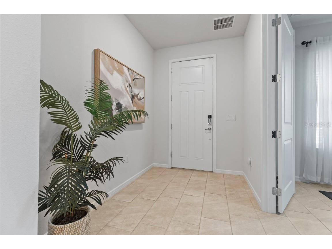 6248 Bradford Woods Dr Zephyrhills FL 33542 TB8445427 image10