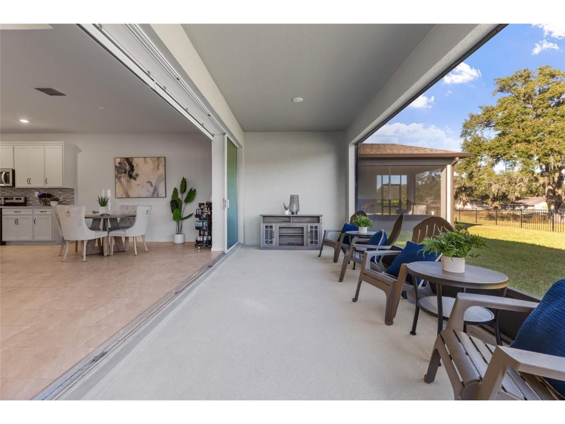 6248 Bradford Woods Dr Zephyrhills FL 33542 TB8445427 image3