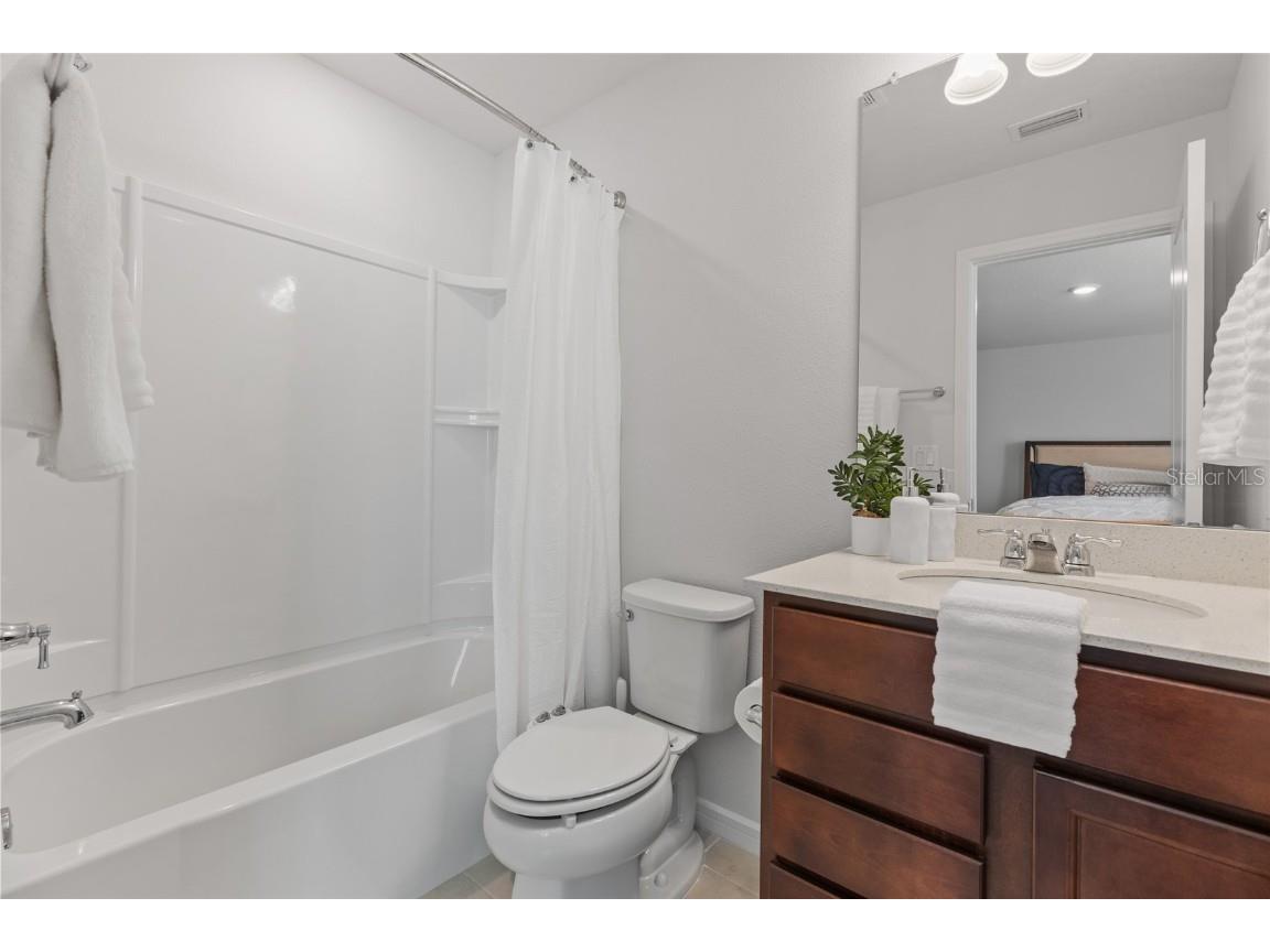 6248 Bradford Woods Dr Zephyrhills FL 33542 TB8445427 image44