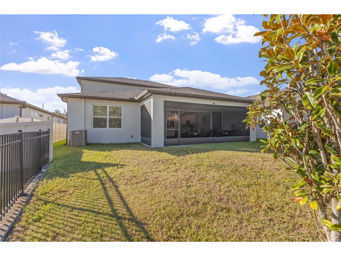 6248 Bradford Woods Dr Zephyrhills FL 33542 TB8445427 image56