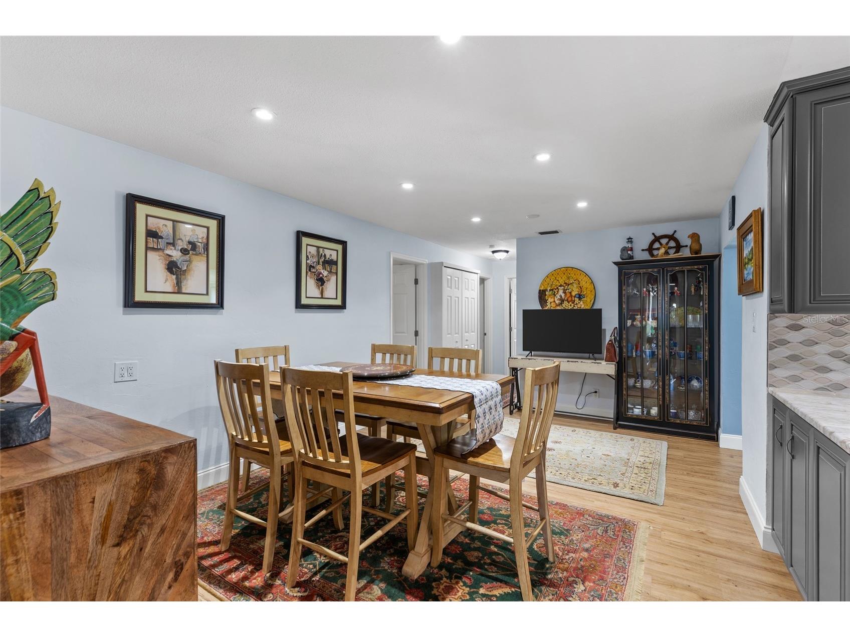 6249 Hillside Avenue Seminole FL 33772 TB8531782 image21