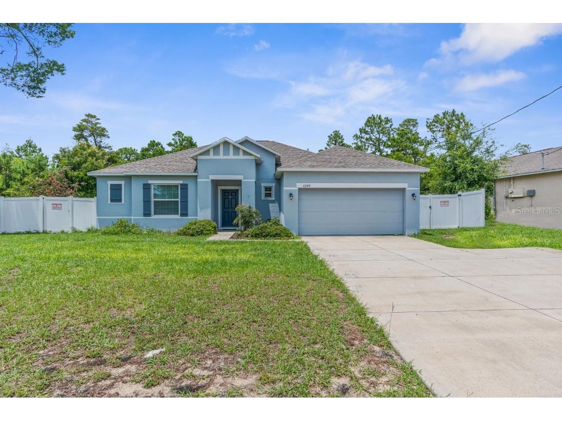 6249 Mariner Boulevard Spring Hill FL 34609 W7867111 image1