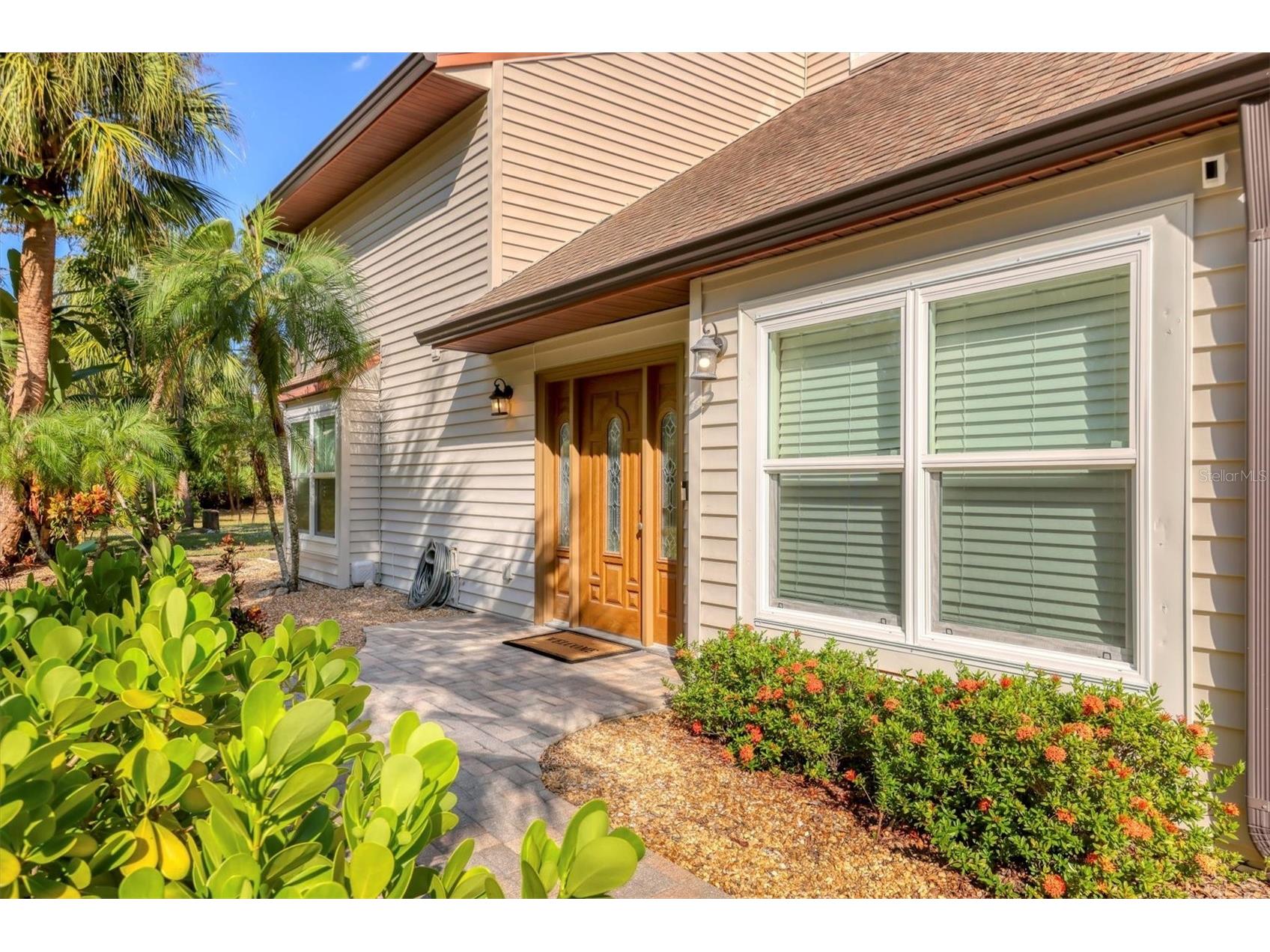 6249 Muriwood Court Sarasota FL 34243 A4666682 image1