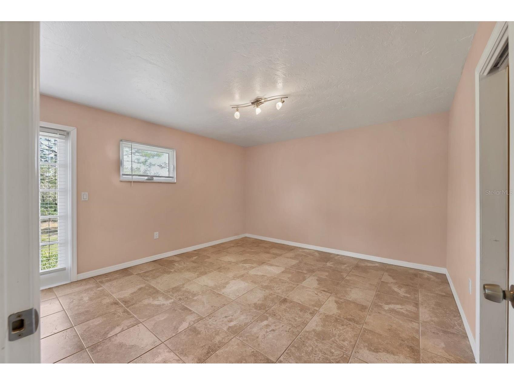 6249 Muriwood Court Sarasota FL 34243 A4666682 image37