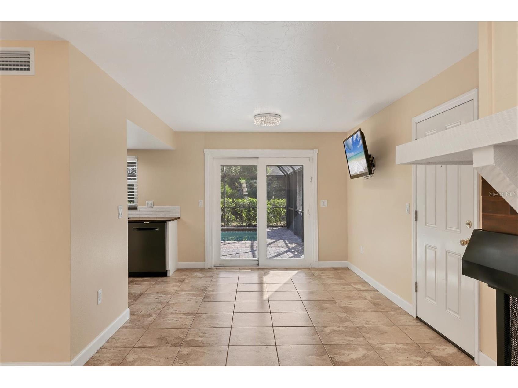 6249 Muriwood Court Sarasota FL 34243 A4666682 image7