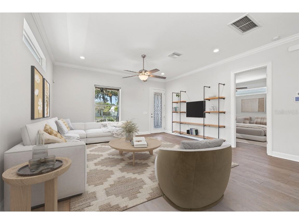 625 38th Avenue N Saint Petersburg FL 33704 TB8411692 image5