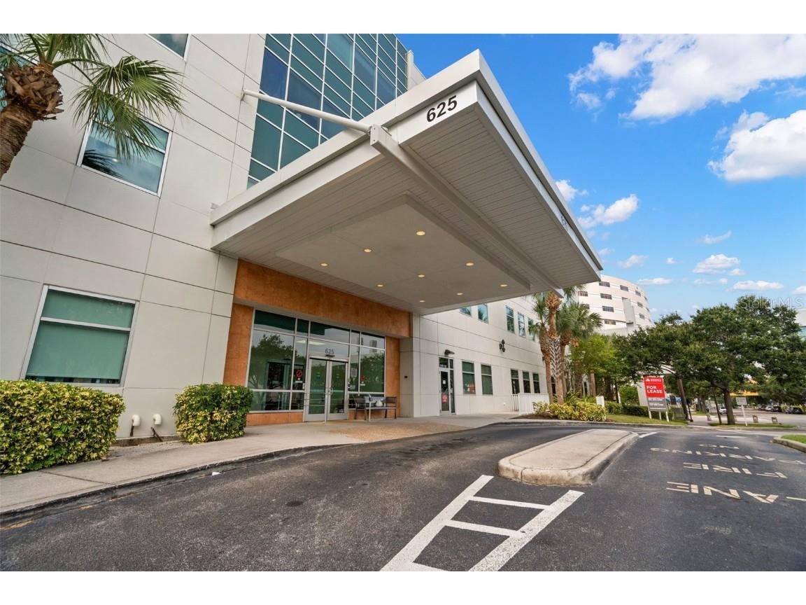 625 6th Avenue S #405 Saint Petersburg FL 33701 U8255524 image1
