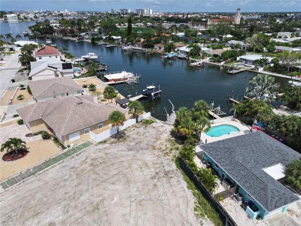 625 80th Avenue Saint Pete Beach FL 33706 TB8388397 image1