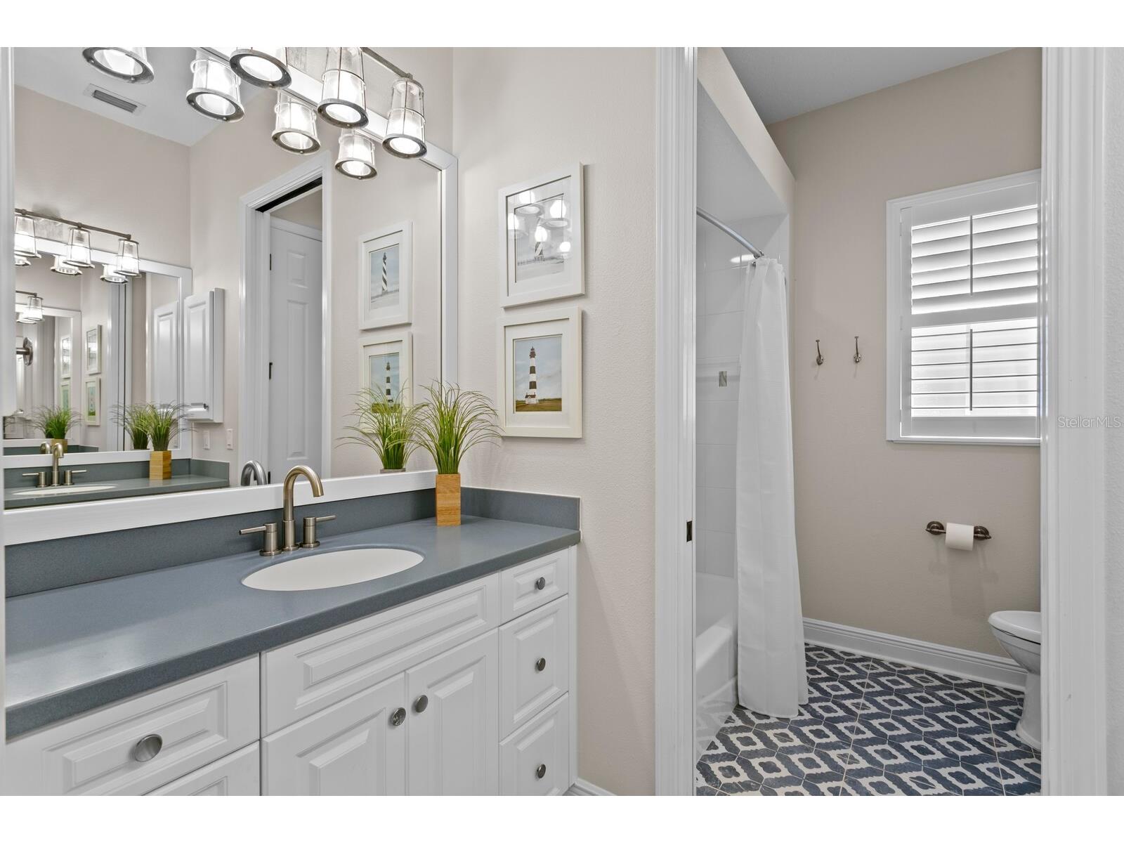 625 Balibay Road Apollo Beach FL 33572 TB8502302 image28