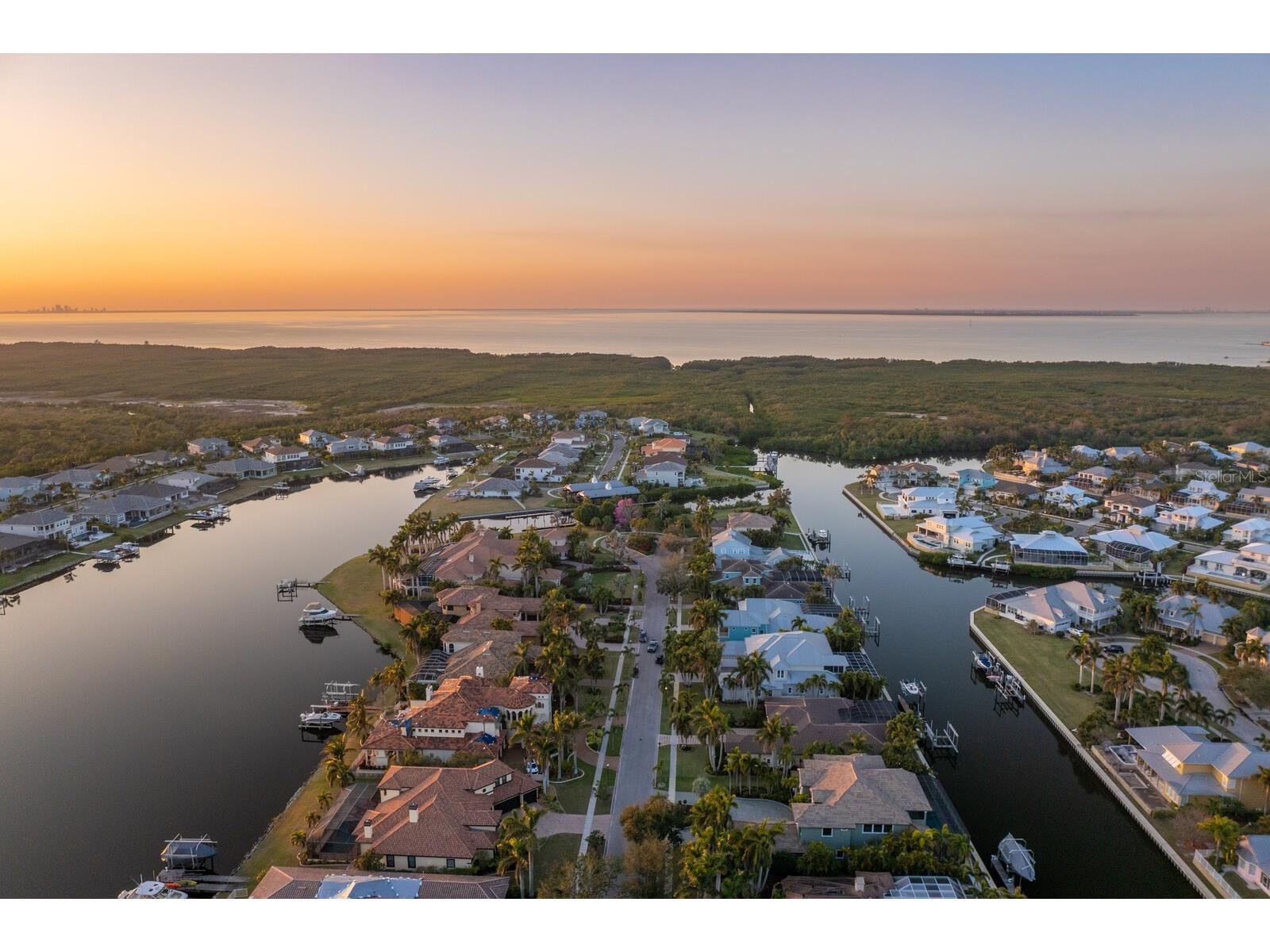 625 Balibay Road Apollo Beach FL 33572 TB8502302 image51