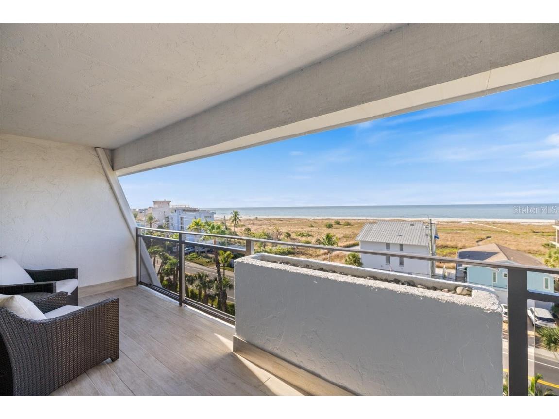 625 Beach Road #602 Sarasota FL 34242 - GULF OF MEXICO A4669231 image2