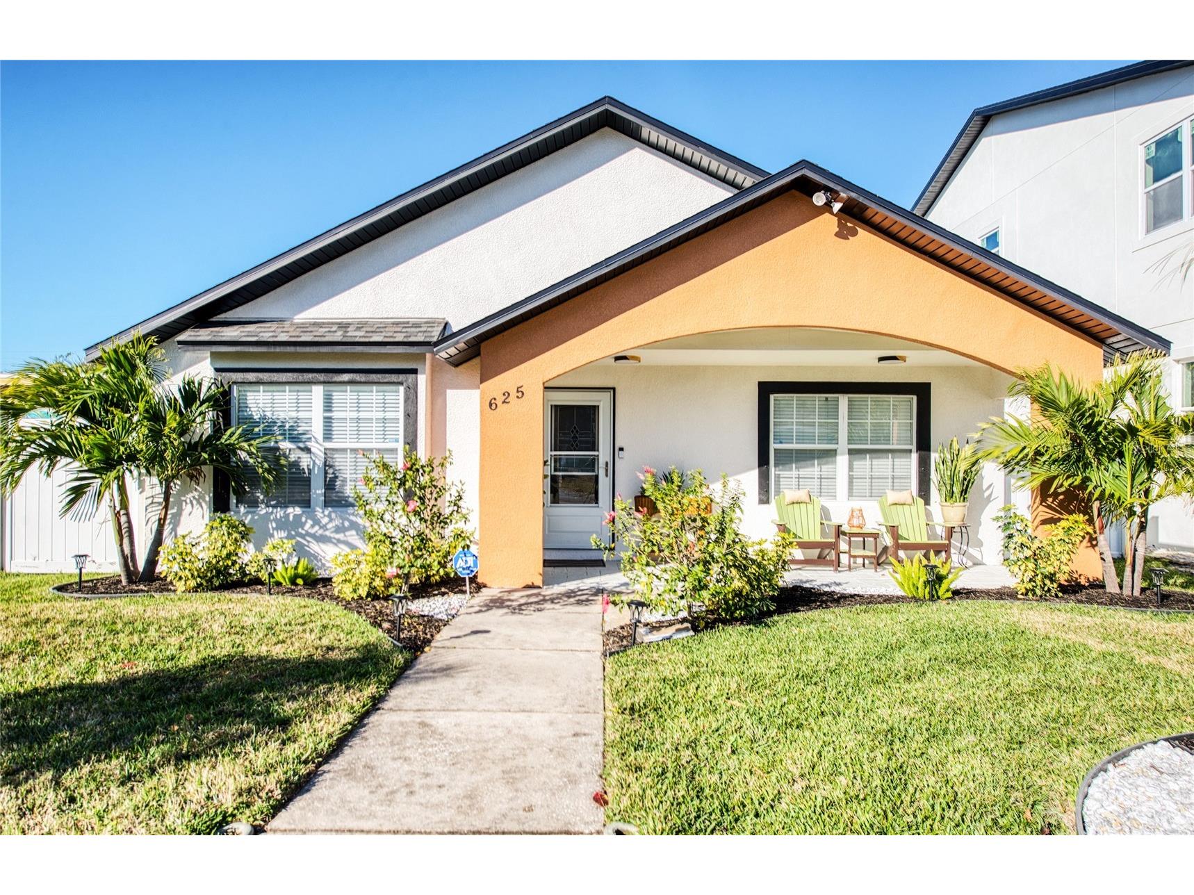 625 Folsom Street S Saint Petersburg FL 33707 TB8468483 image1