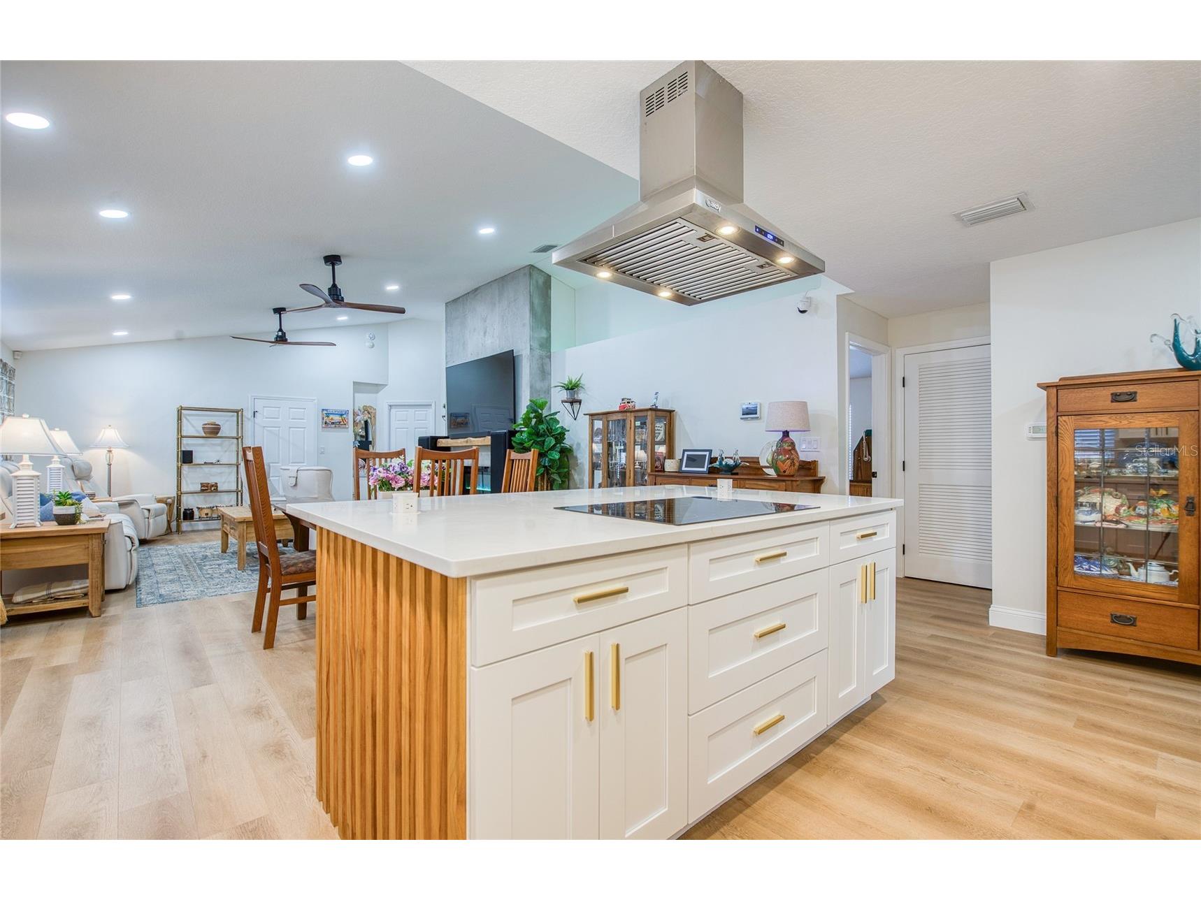 625 Folsom Street S Saint Petersburg FL 33707 TB8468483 image18