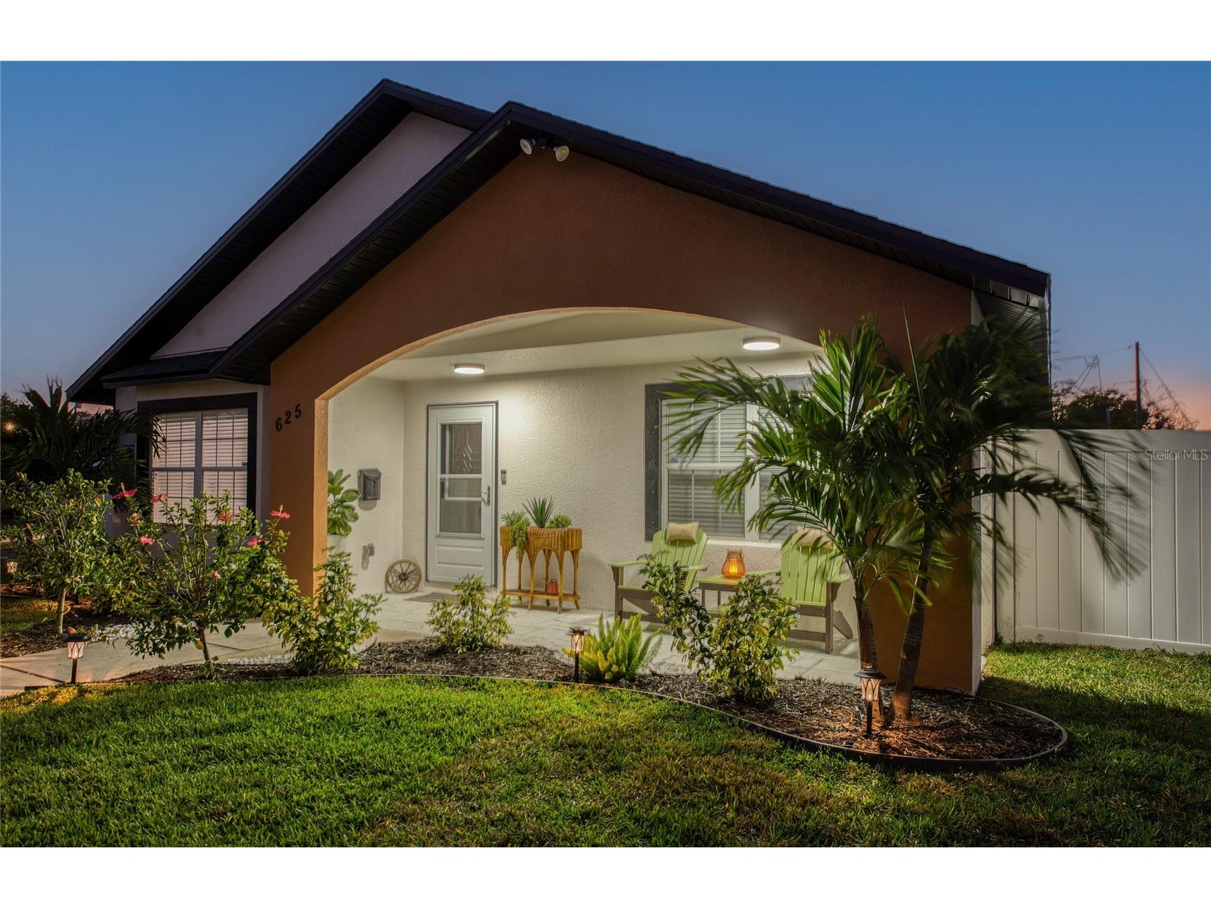 625 Folsom Street S Saint Petersburg FL 33707 TB8468483 image2