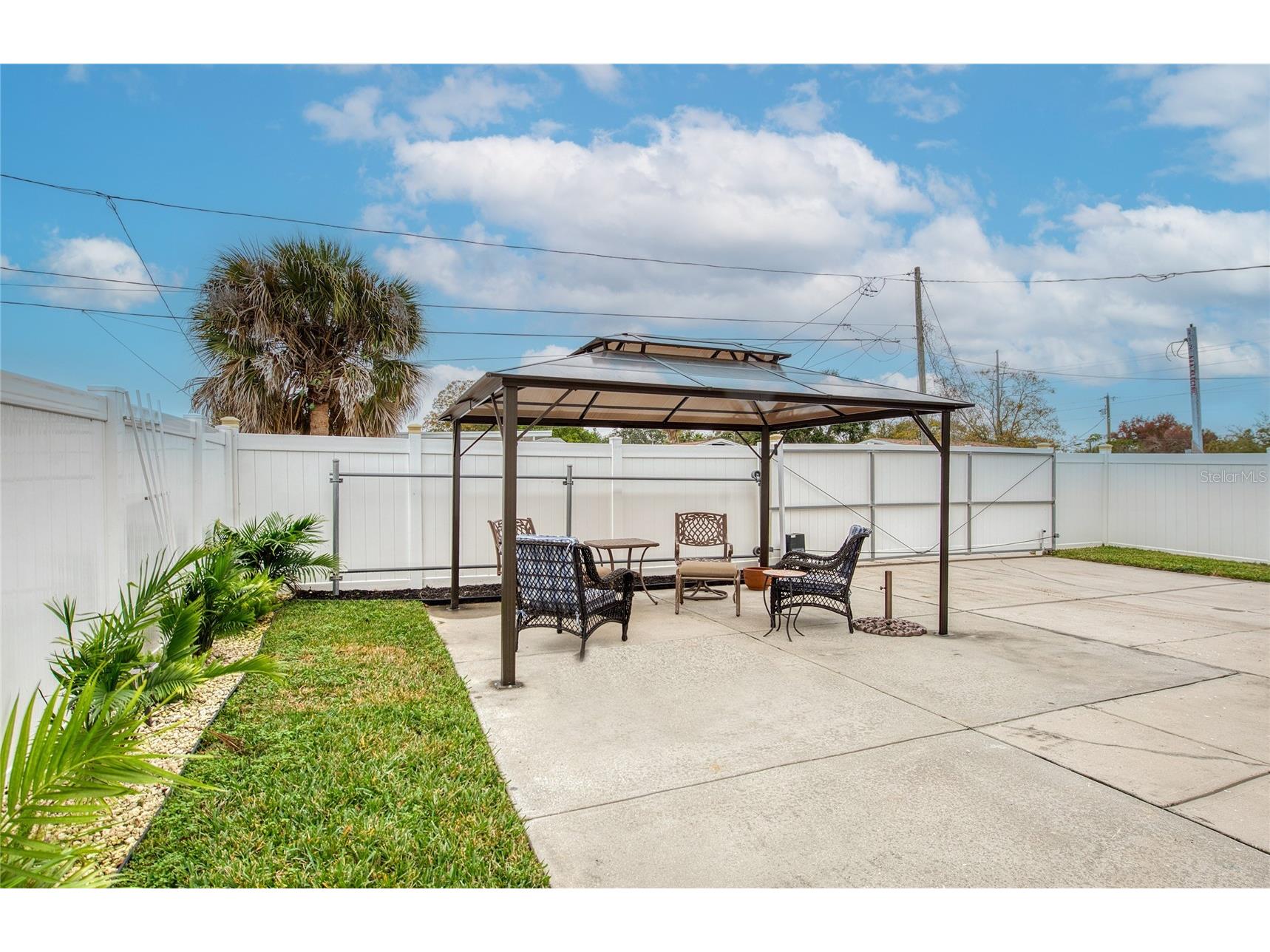 625 Folsom Street S Saint Petersburg FL 33707 TB8468483 image3