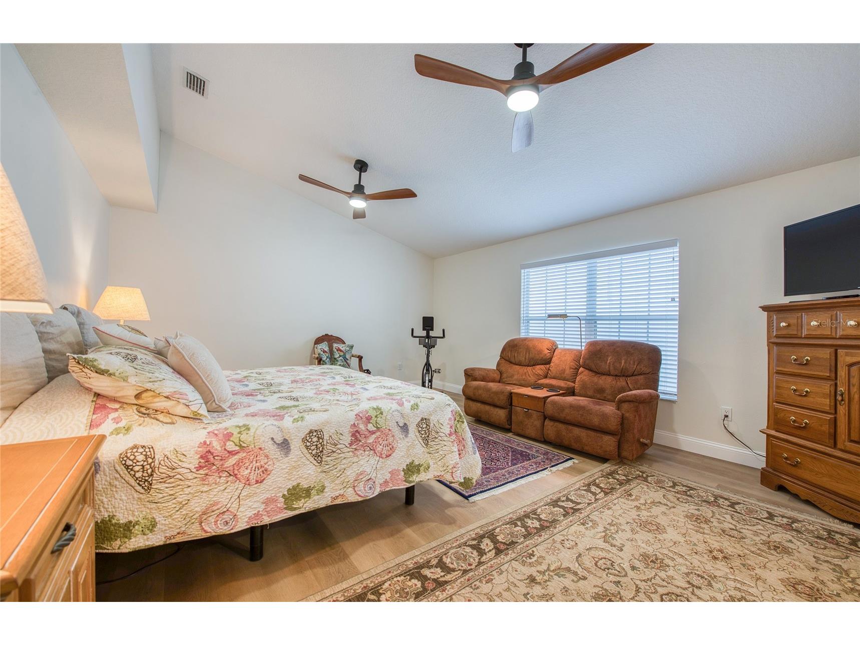 625 Folsom Street S Saint Petersburg FL 33707 TB8468483 image34
