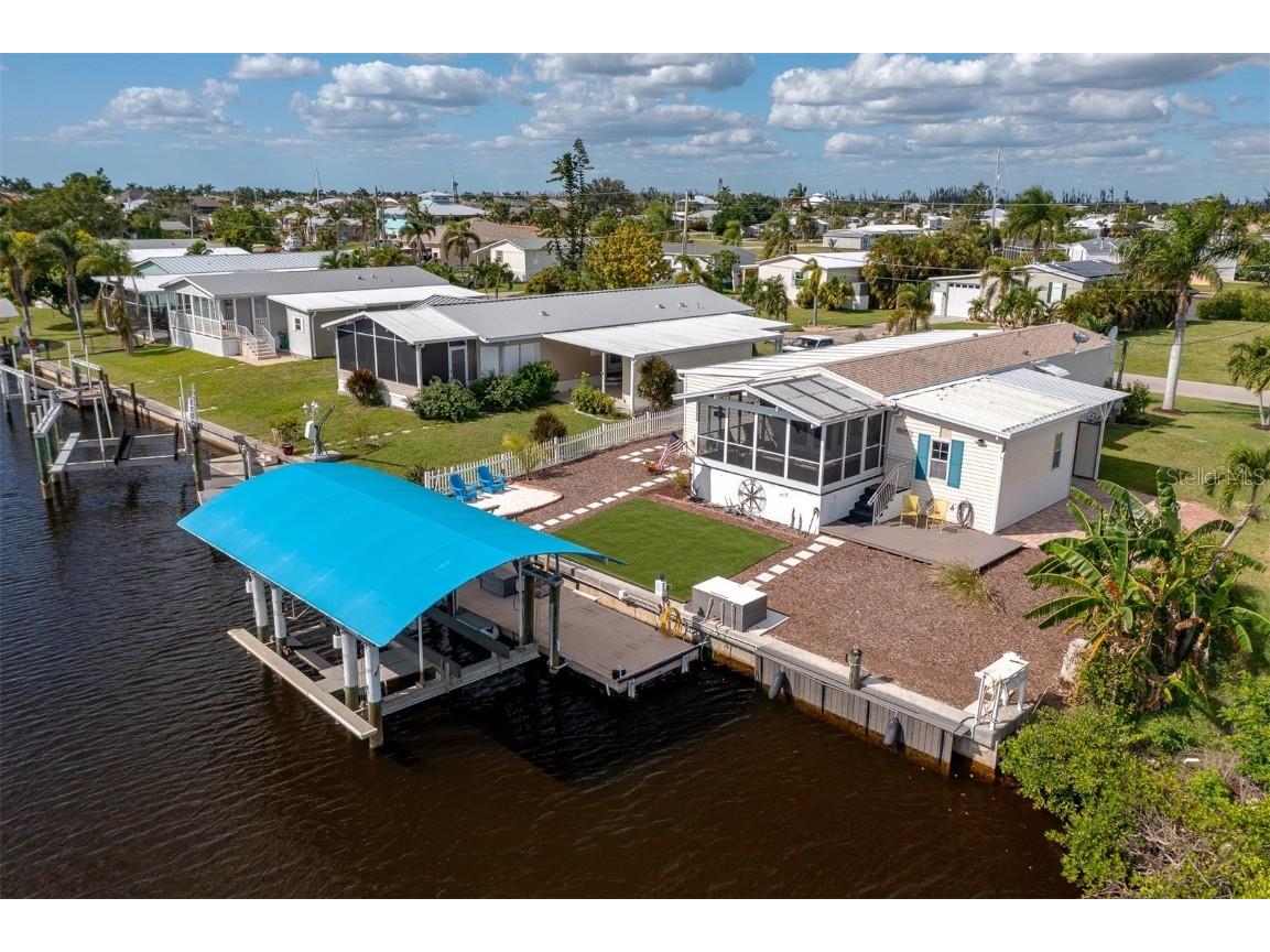 625 Hawaii Court Punta Gorda FL 33950 - ALLIGATOR CREEK C7482857 image1