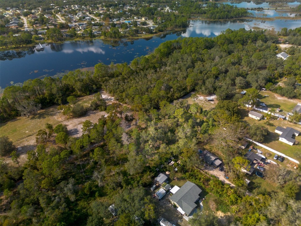 625 Lake Butler Avenue Osteen FL 32764 V4945908 image8