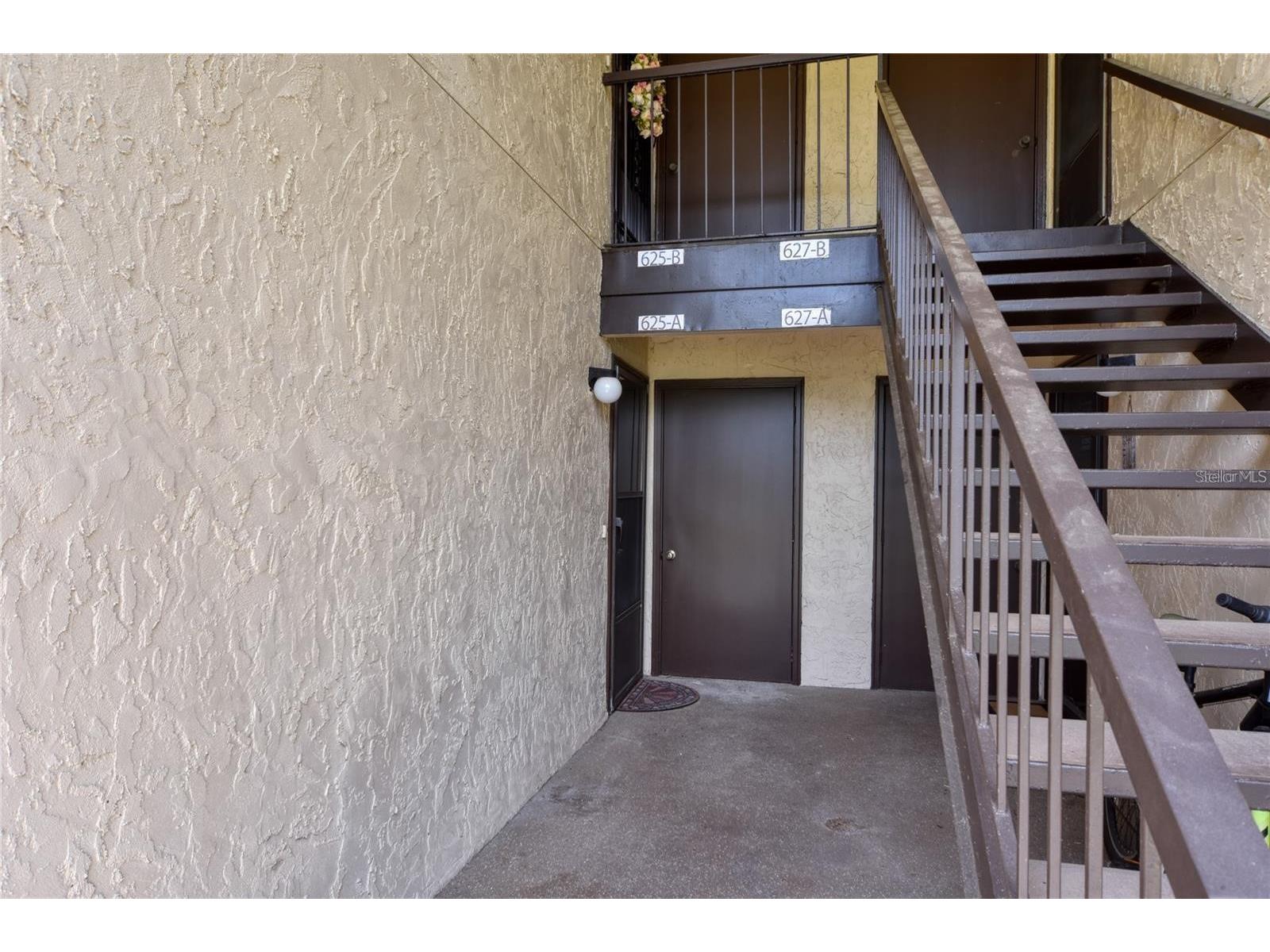 625 Midway Drive #A Ocala FL 34472 - LAKE SPARKLE OM717615 image2