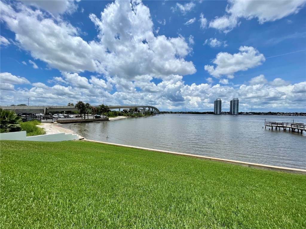 625 N Halifax Avenue #15 Daytona Beach FL 32118 V4940918 image15