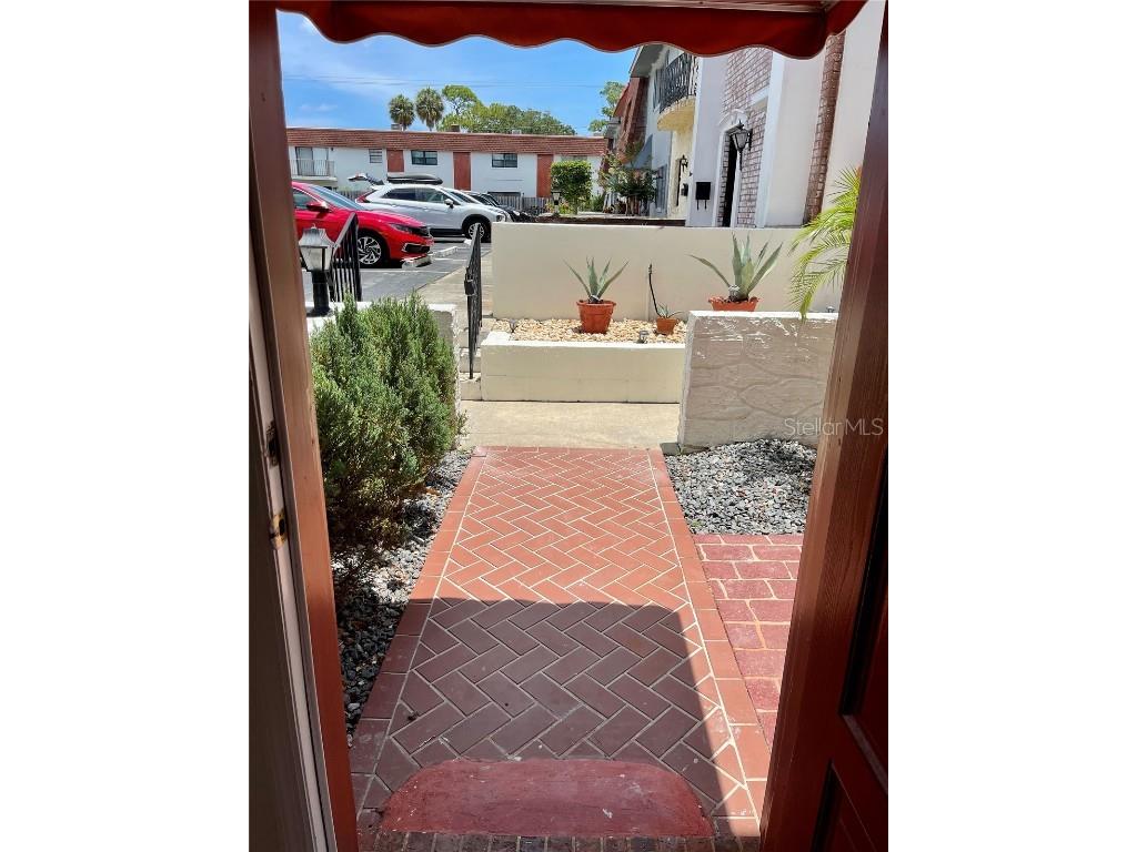 625 N Halifax Avenue #15 Daytona Beach FL 32118 V4940918 image5