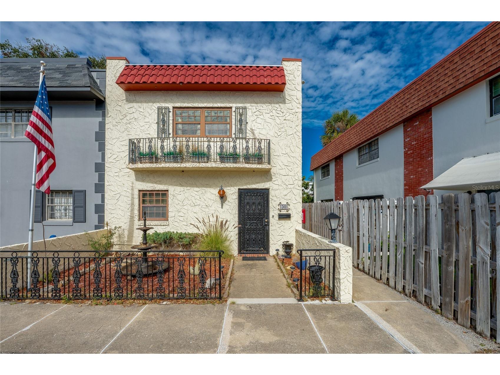 625 N Halifax Avenue #30 Daytona Beach FL 32118 V4946828 image1