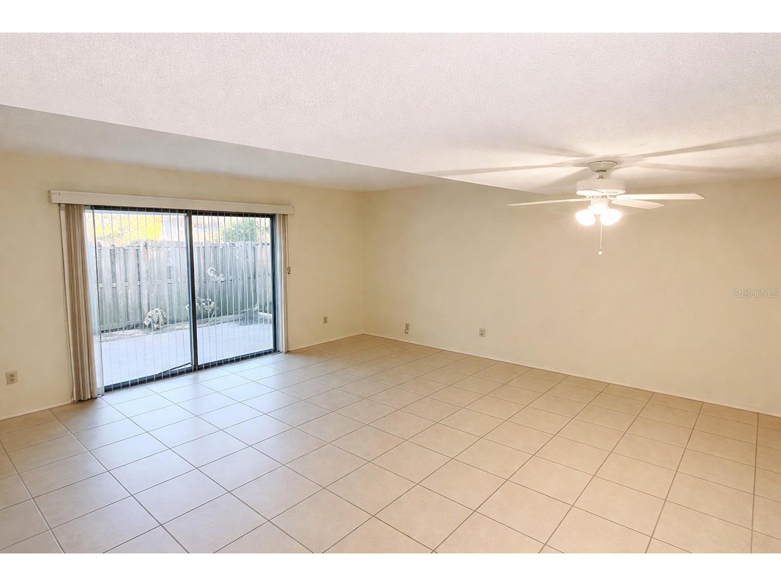 625 N Halifax Avenue #9 Daytona Beach FL 32118 O6381042 image8