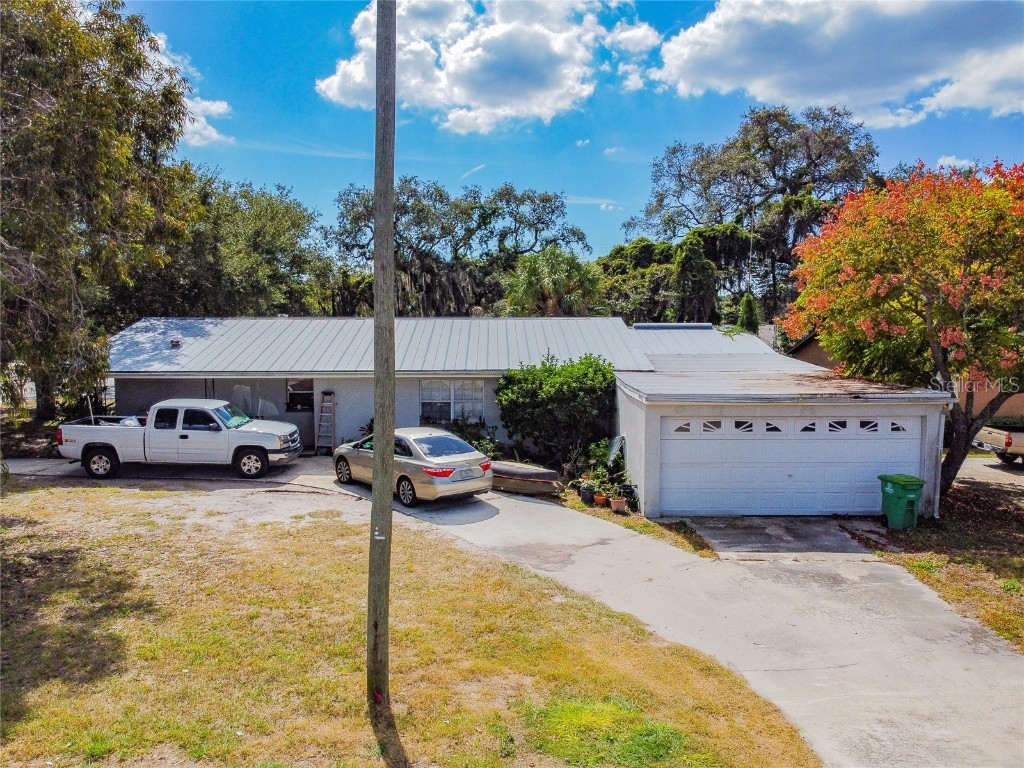 625 Omaha Street Palm Harbor FL 34683 T3339230 image1