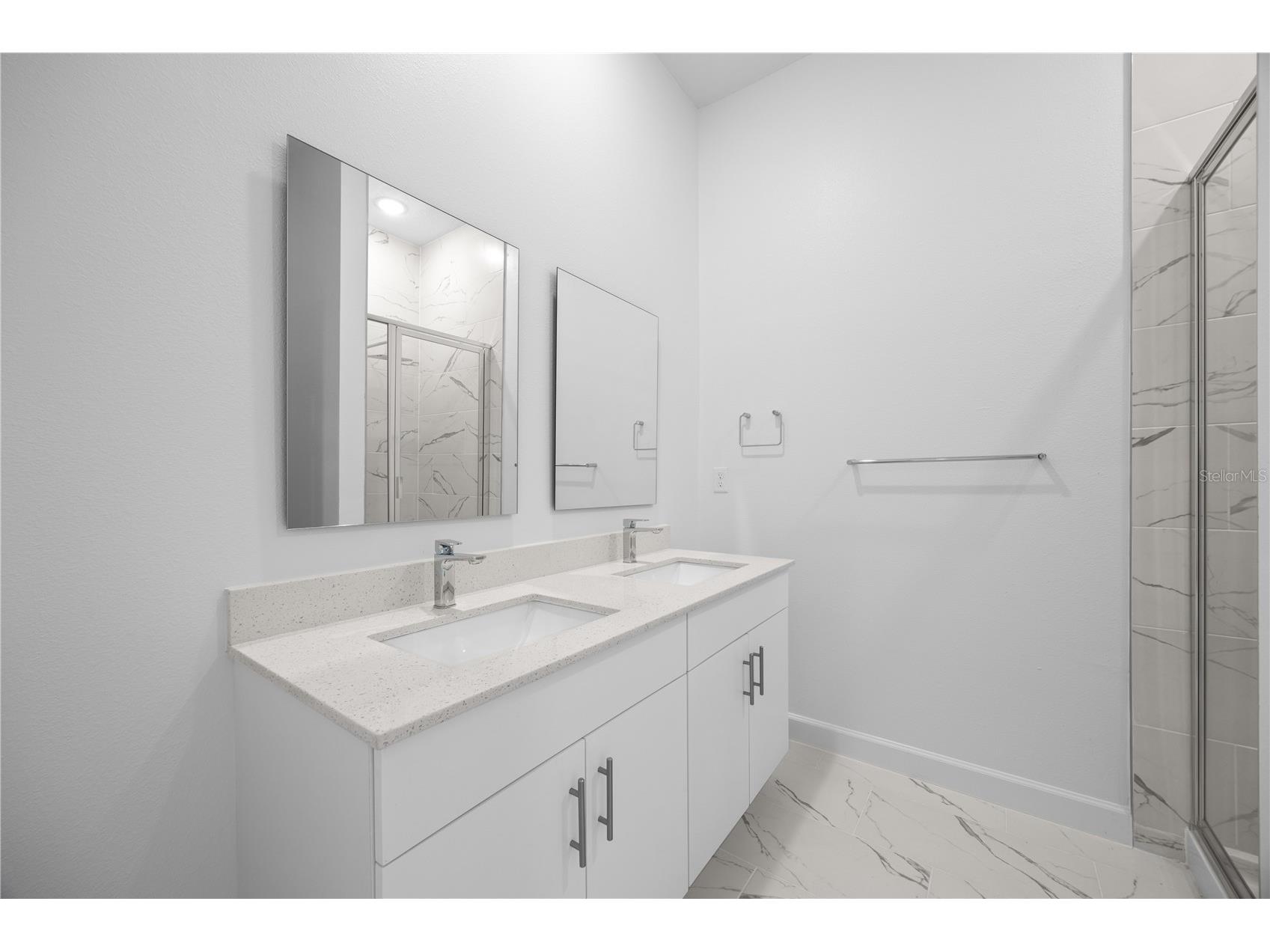 625 Trikomo Drive Davenport FL 33896 O6372227 image25