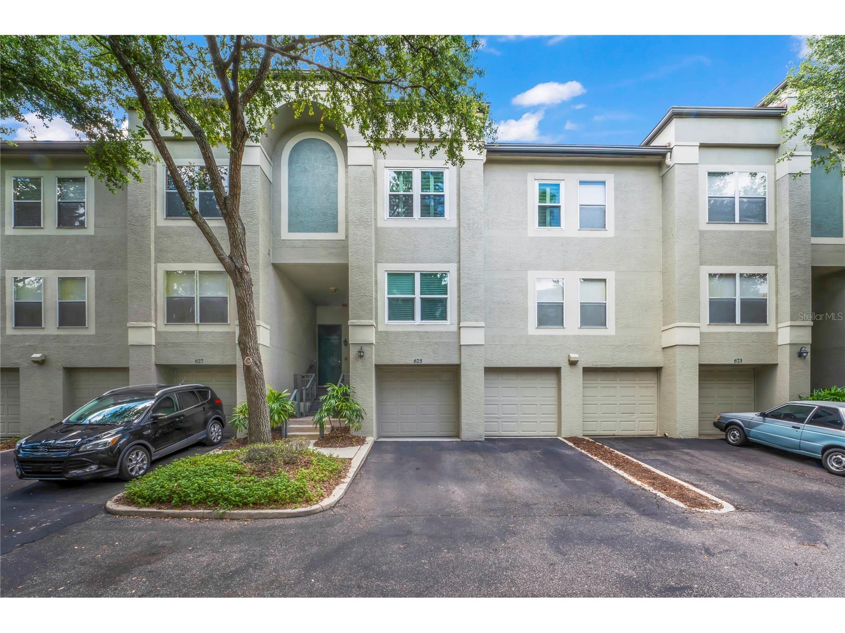 625 Tropical Breeze Way Tampa FL 33602 - GARRISON CHANNEL TB8488229 image1