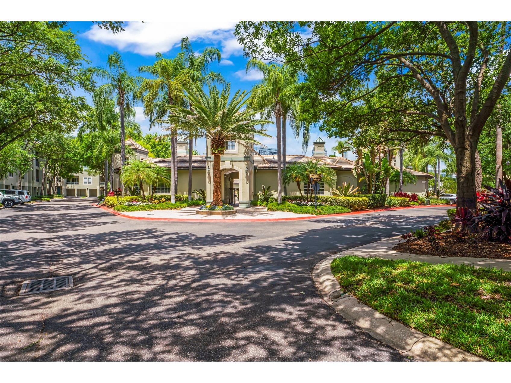 625 Tropical Breeze Way Tampa FL 33602 - GARRISON CHANNEL TB8488229 image37