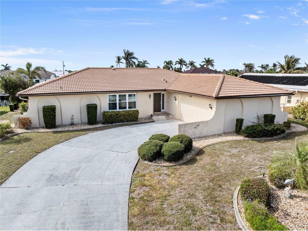 625 Via Tunis Punta Gorda FL 33950 C7503681 image1