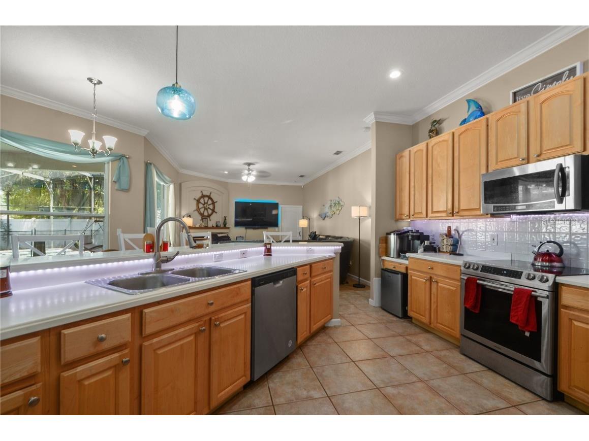 625 Waterland Court Orlando FL 32828 O6294988 image8