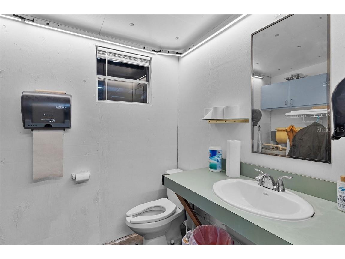 6250 & 5942 E C 478 Center Hill FL 33514 O6363176 image36