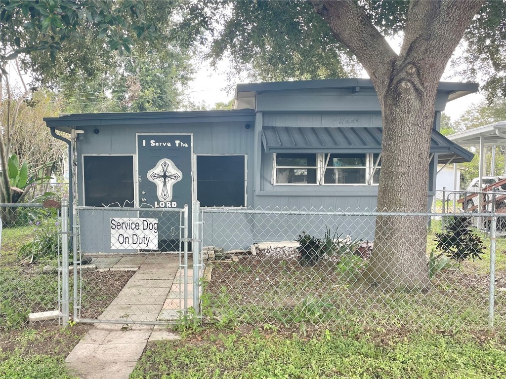 6250 Connecticut Street Zephyrhills FL 33542 W7879768 image1