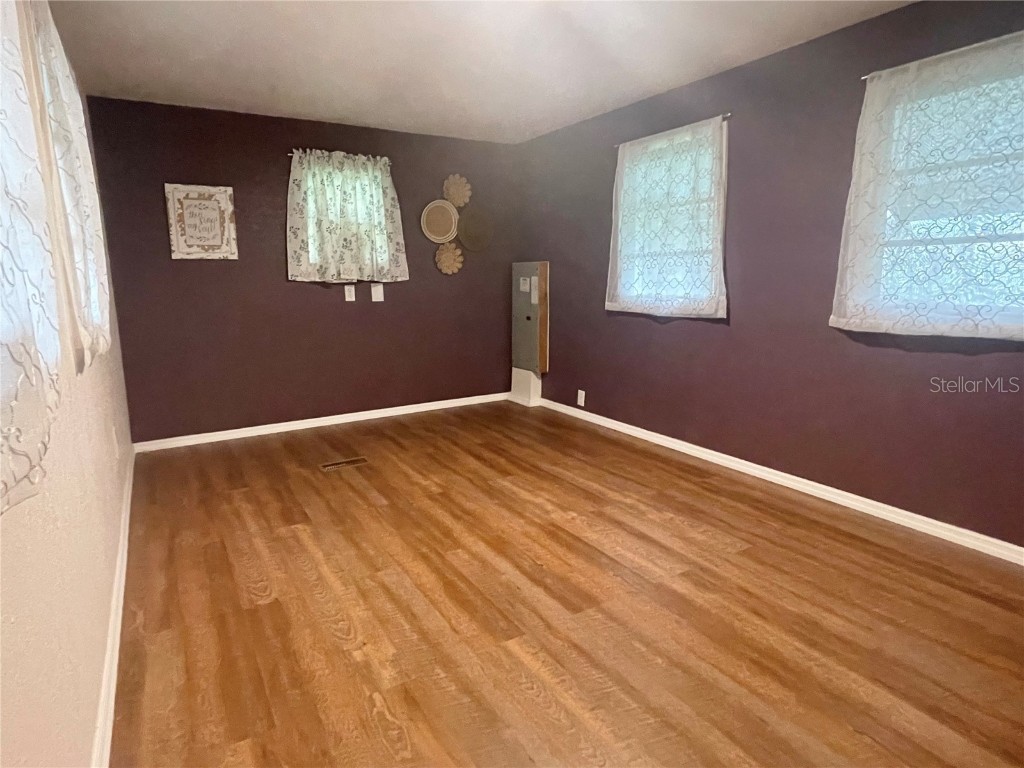 6250 Connecticut Street Zephyrhills FL 33542 W7879768 image11