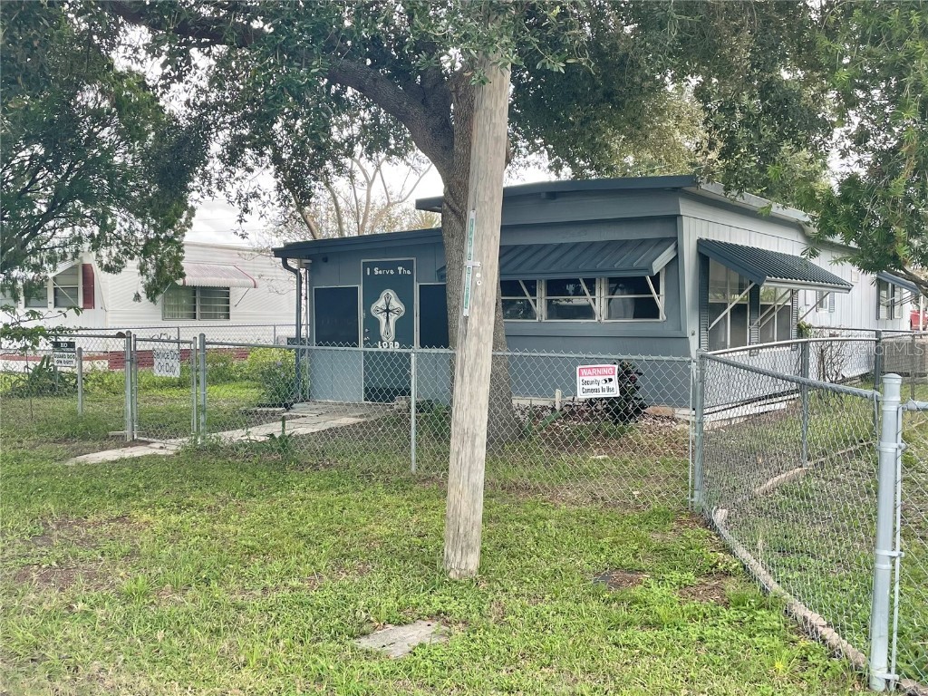 6250 Connecticut Street Zephyrhills FL 33542 W7879768 image18