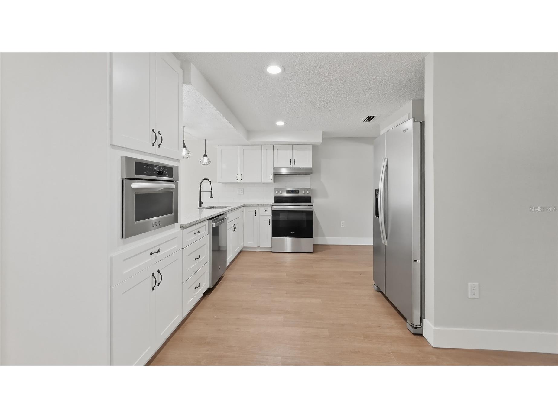 6250 Flag Drive New Port Richey FL 34653 W7886357 image4