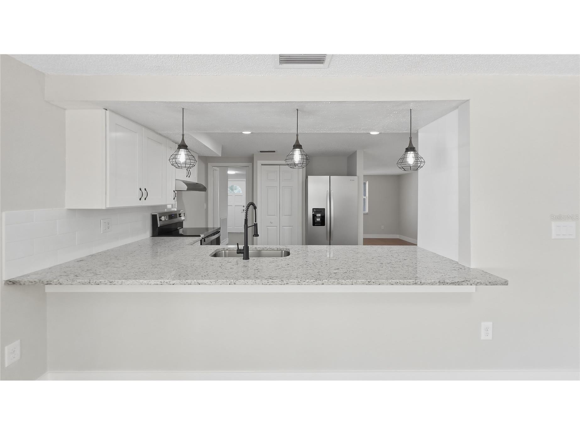 6250 Flag Drive New Port Richey FL 34653 W7886357 image5