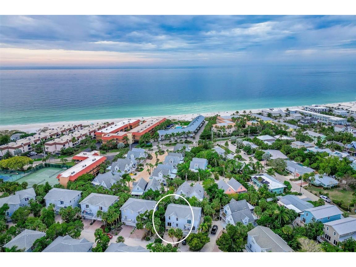 6250 Holmes Boulevard #32 Holmes Beach FL 34217 A4633046 image1