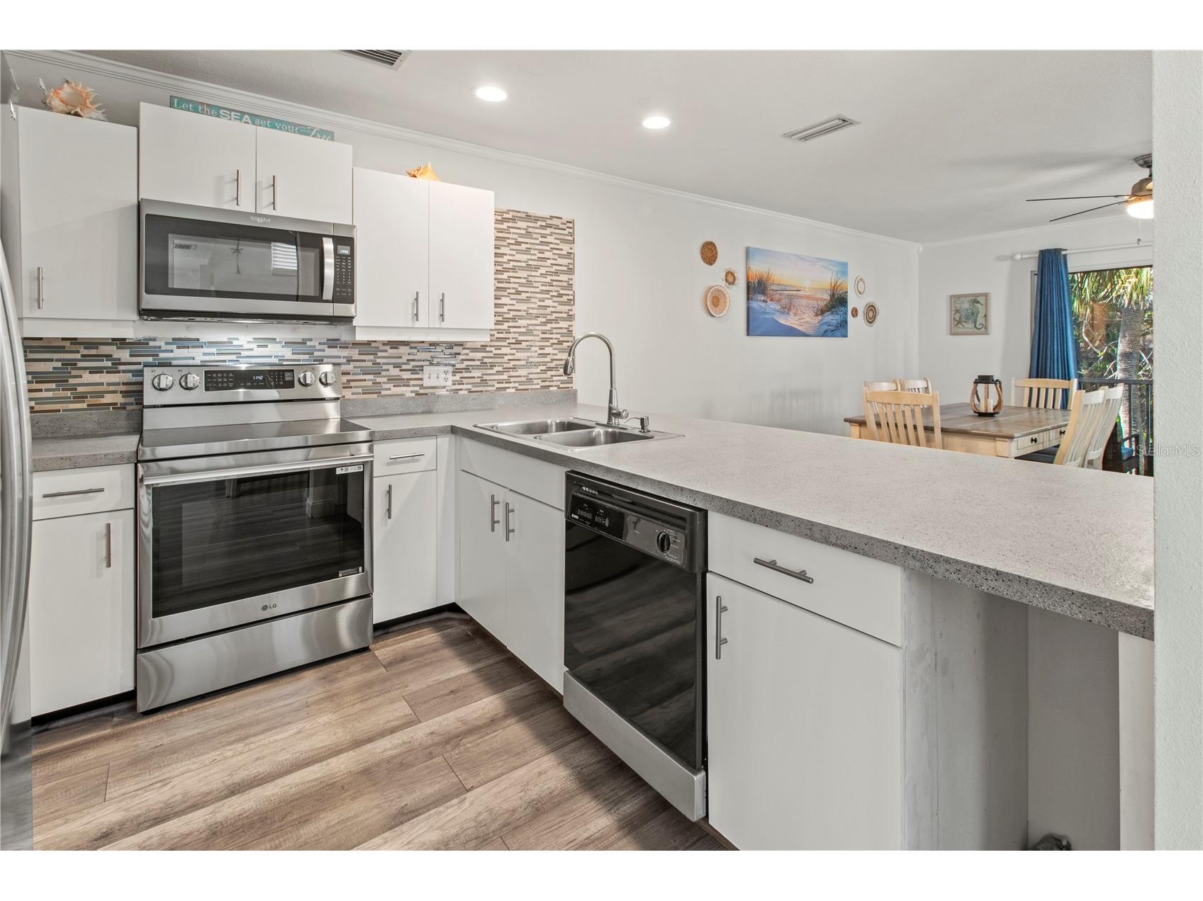 6250 Holmes Boulevard #37 Holmes Beach FL 34217 A4677811 image36