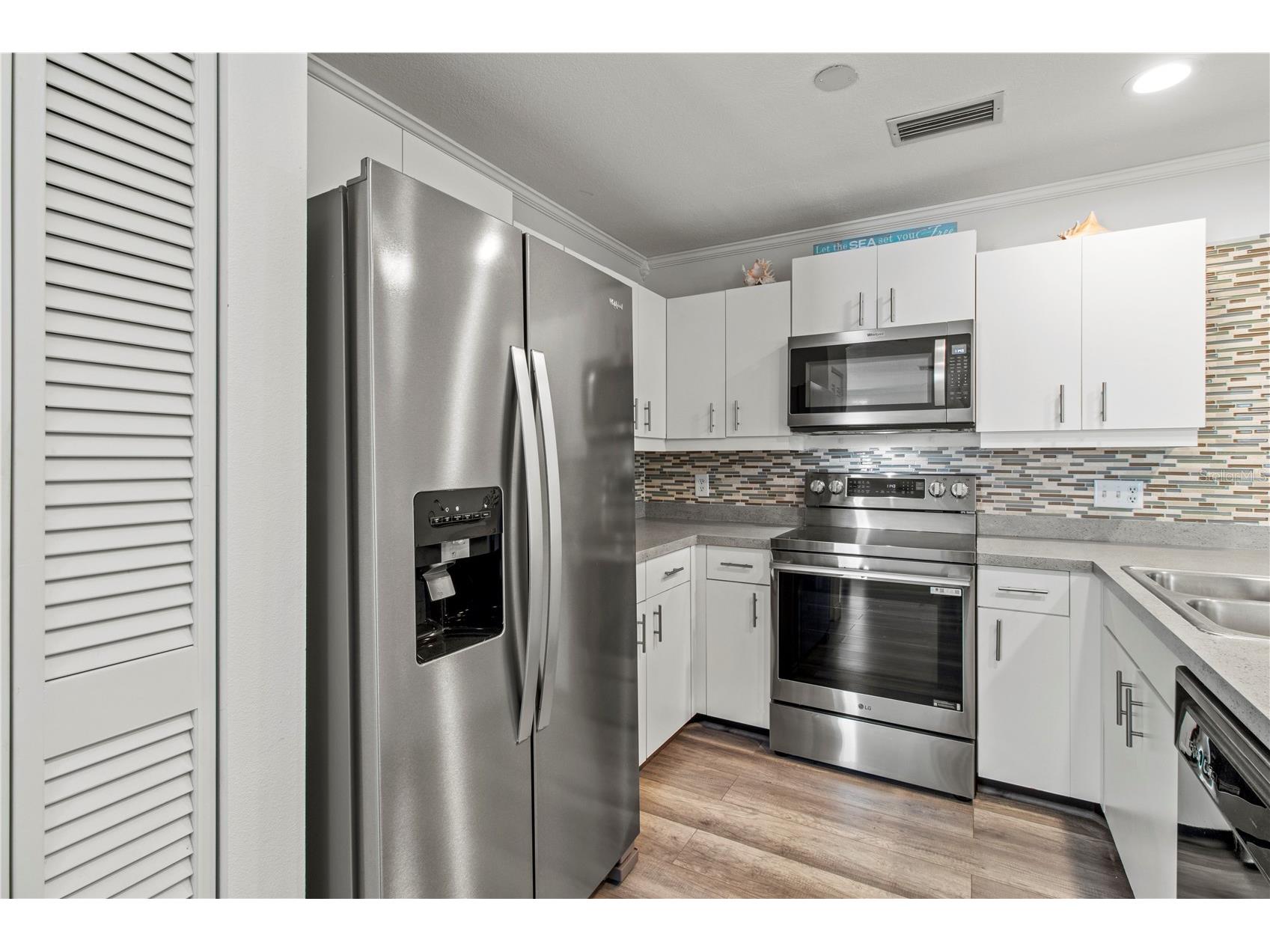 6250 Holmes Boulevard #37 Holmes Beach FL 34217 A4677811 image38